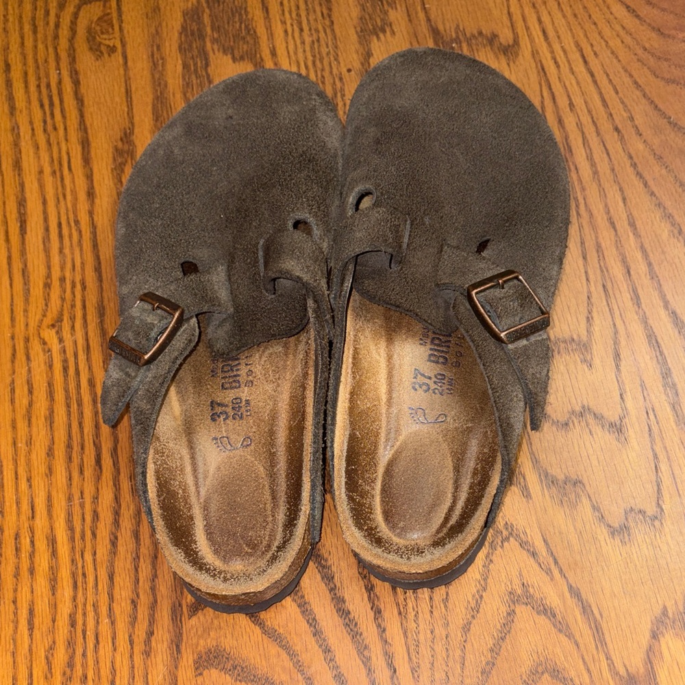 Birkenstock Women’s Boston Suede Clog - Brown